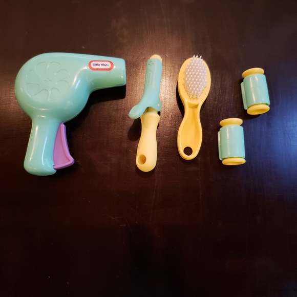 🔥Vtg Little Tikes Beauty Salon Rollers Curling Iron, Hair dryer, Hair brush HTF - Picture 2 of 5